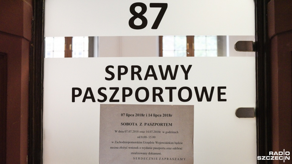 Paszportowa sobota w Zachodniopomorskim Urzędzie Wojewódzkim w Szczecinie. Fot. Kamila Kozioł [Radio Szczecin]