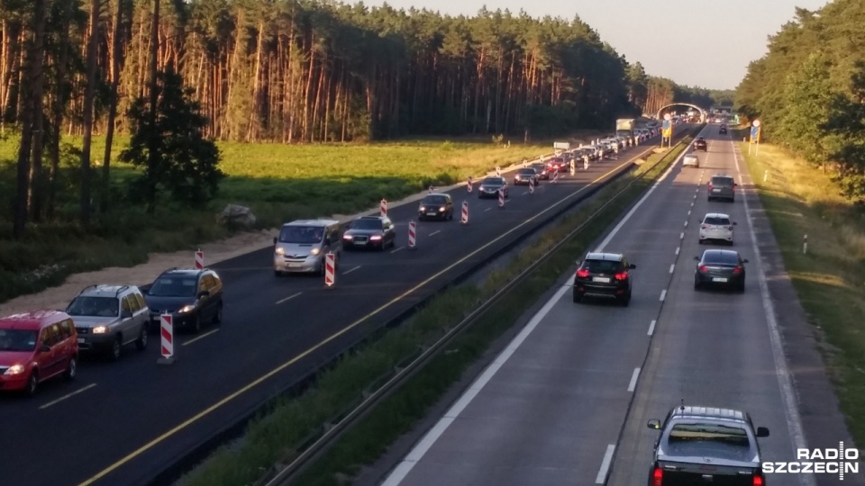 Korek na drodze S3 i remontowanym odcinku autostrady A6 w kierunku Szczecina. Fot. Marek Borowiec [Radio Szczecin]