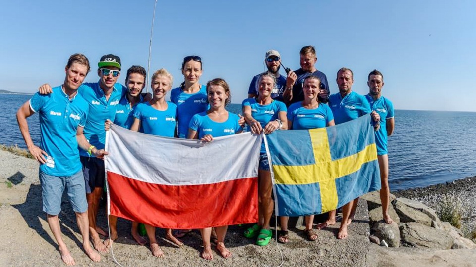 Polska sztafeta jako pierwsza na świecie przepłynęła Bałtyk wpław. Fot. https://www.facebook.com/CrossBalticChallenge2018