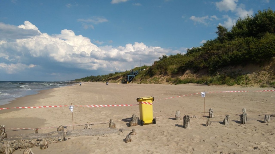 W morzu niedaleko Kołobrzegu odnaleziono trzy ogromne bomby z czasów II wojny światowej. Fot. Przemysław Polanin [Radio Szczecin]