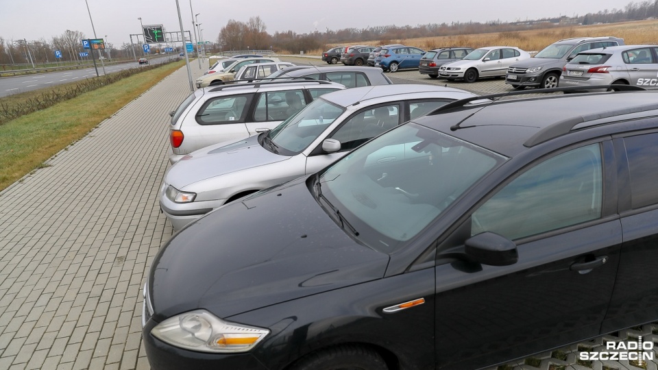 Parking park&ride przy ulicy Hangarowej. Fot. Robert Stachnik [Radio Szczecin]