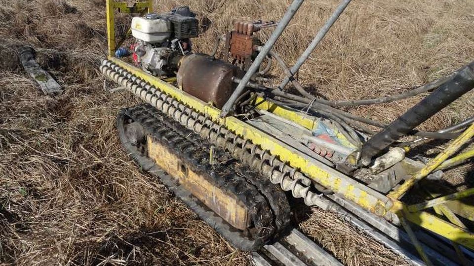 Chodzi głównie o geologię; wymagamy bardziej szczegółowego badania gruntu i potencjalni wykonawcy - co nie może dziwić - podnoszą ceny - mówi dyrektor oddziału Łukasz Lendner. źródło: GDDKiA