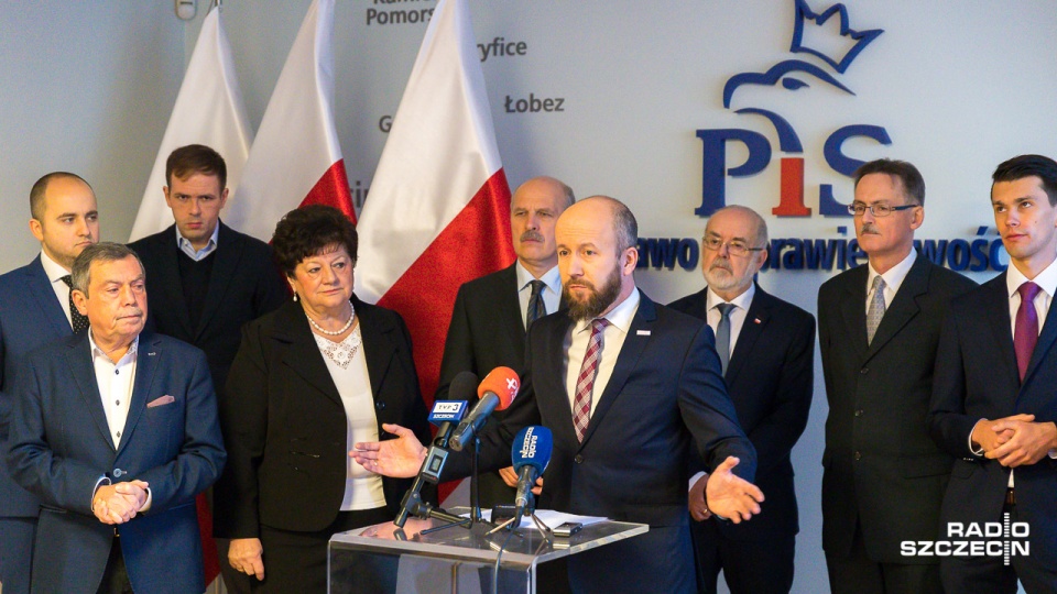 Konferencja Prawa i Sprawiedliwości. Fot. Robert Stachnik [Radio Szczecin]