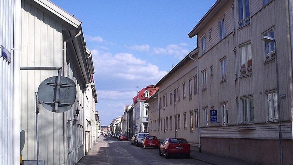 Jedna z uliczek w Alingsås. źródło: https://pl.wikipedia.org/wiki/Alings%C3%A5s