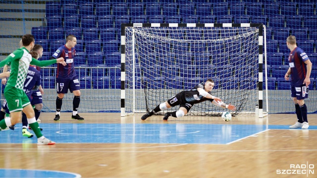 Pogoń '04 Szczecin - AZS UŚ Katowice 3:3. Fot. Robert Stachnik [Radio Szczecin] Futsaliści przerwali fatalną serię 7. porażek [ZDJĘCIA]