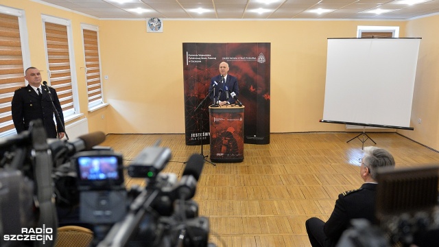 Fot. Łukasz Szełemej [Radio Szczecin] Minister Brudziński zapowiada wsparcie dla strażaków ochotników [ZDJĘCIA]