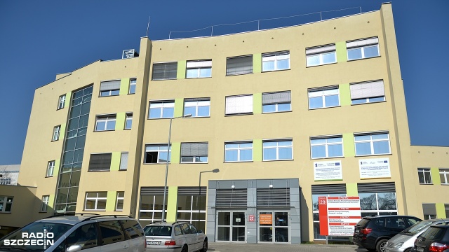 Fot. Łukasz Szełemej [Radio Szczecin] Protest psychologów w szpitalu w szczecińskich Zdrojach [WIDEO, ZDJĘCIA]