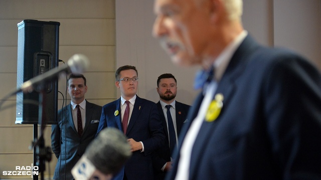 Fot. Łukasz Szełemej [Radio Szczecin] Unijni sceptycy w Szczecinie. Konwencja Konfederacji [ZDJĘCIA]