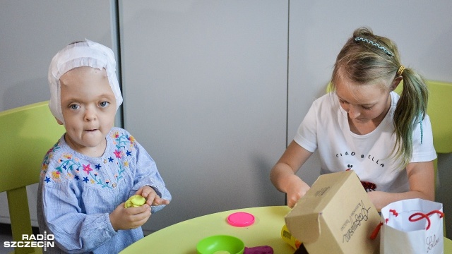Fot. Łukasz Szełemej [Radio Szczecin] Szczecińscy neurochirurdzy przeprowadzili wyjątkową operację na czaszce 5-latki [WIDEO, ZDJĘCIA]