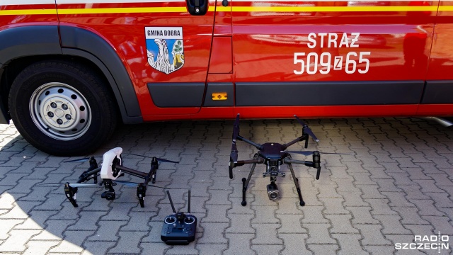 Fot. Robert Stachnik [Radio Szczecin] Nowoczesny dron w służbie u strażaków z Wołczkowa [WIDEO, ZDJĘCIA]