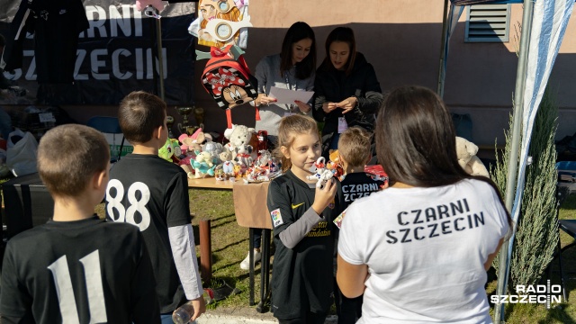 Fot. Robert Stachnik [Radio Szczecin] Festyn charytatywny dla 5-letniej Hani [ZDJĘCIA]
