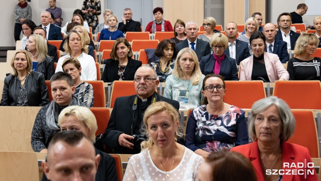 Fot. Robert Stachnik [Radio Szczecin] Szczecińskie obchody Dnia Edukacji Narodowej [ZDJĘCIA]