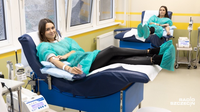 Fot. Robert Stachnik [Radio Szczecin] Szczecińscy licealiści promują oddawanie krwi [WIDEO, ZDJĘCIA]
