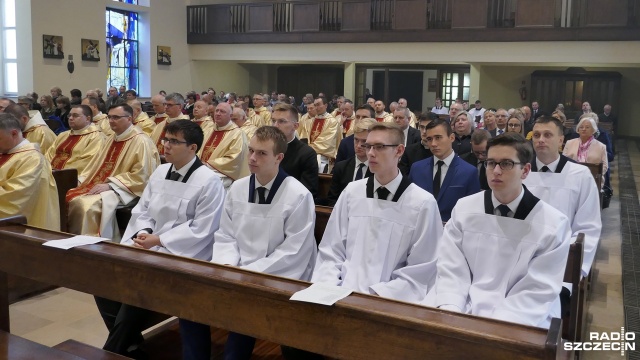 Fot. Maciej Papke [Radio Szczecin] Sześciu przyszłych księży rozpoczęło naukę w seminarium [WIDEO, ZDJĘCIA]