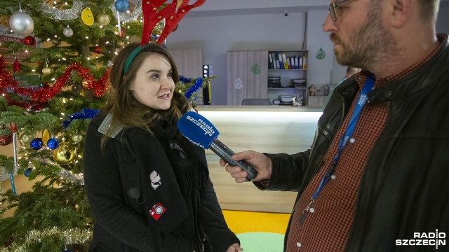 Fot. Mateusz Papke [Radio Szczecin] Prezenty-niespodzianki dla dzieci spędzających święta w szpitalach [WIDEO, ZDJĘCIA]