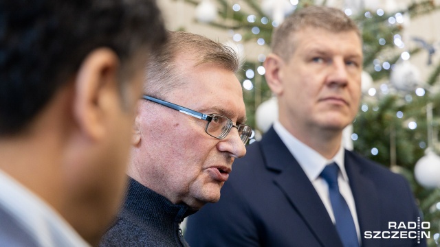 Fot. Robert Stachnik [Radio Szczecin] Uratował życie przechodnia. Strażak został doceniony [WIDEO, ZDJĘCIA]
