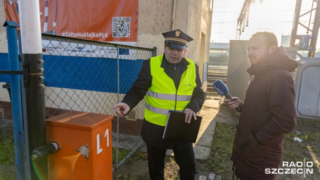 Fot. Robert Stachnik [Radio Szczecin] Uwaga na przejazd kolejowy. Wspólna akcja Policji i PKP [ZDJĘCIA]