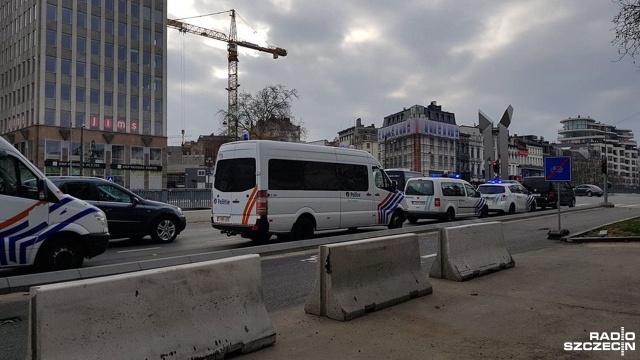 550 żołnierzy pozostanie na ulicach belgijskich miast co najmniej do lutego. Taka jest decyzja rządu podjęta na podstawie danych belgijskiego wywiadu i analiz urzędu do spraw zagrożeń.