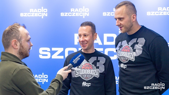 Maciej Adamkiewicz wrócił właśnie ze zgrupowania kadry Polski w koszykówce 3 na 3. Dyscyplina ta zadebiutuje na Igrzyskach Olimpijskich w Tokio w przyszłym roku.
