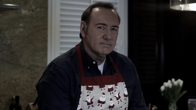 Popularny na całym świecie amerykański aktor Kevin Spacey stanął przed sądem w stanie Massachusetts w miejscowości Nantucket. Postawiono mu zarzut molestowania seksualnego wobec osiemnastolatka. Aktor nie przyznaje się do winy.