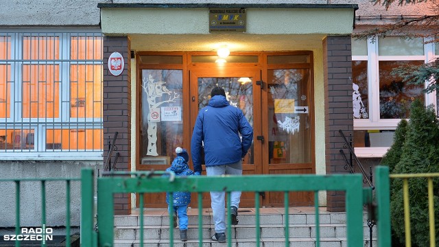 Problemy w kolejnym szczecińskim przedszkolu. Tym razem zwolnienia lekarskie wzięły nauczycielki z Przedszkola Publicznego nr 43 Smyk w Dąbiu.