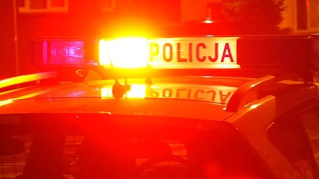 Kierowca samochodu osobowego potrącił mężczyznę. Do wypadku doszło na ulicy Bydgoskiej w Wałczu.
