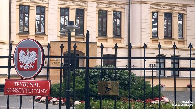 Trybunał Konstytucyjny przed południem ogłosi orzeczenie w sprawie nowelizacji ustawy o Instytucie Pamięci Narodowej. Przepisy zaskarżył prezydent Andrzej Duda. Przeciwnego zdania są Sejm i Prokurator Generalny.