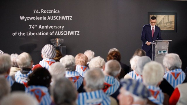Mateusz Morawiecki przypomniał, że Niemcy hitlerowskie na zagładę skazały nie tylko Żydów, ale także Polaków.