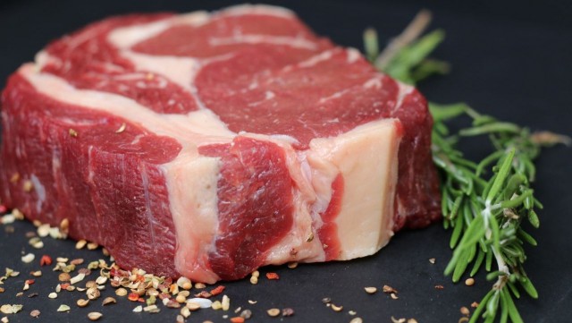 Mięso z padłych krów trafiło do obrotu. Kontrole w całej Polsce, również w Zachodniopomorskiem