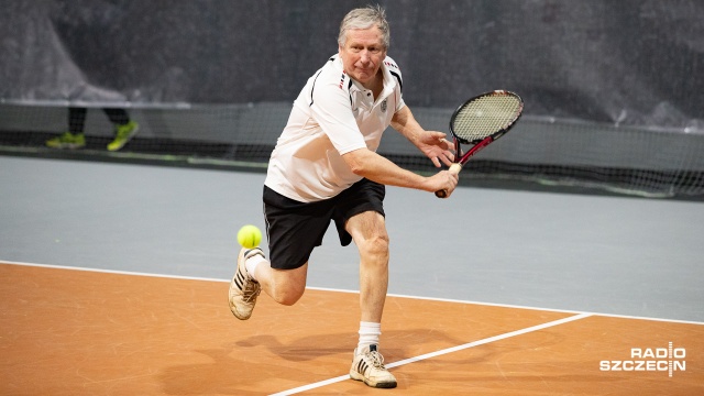 Turniej tenisowy ITF dla seniorów na kortach tenisowych przy alei Wojska Polskiego w Szczecinie zakończony. Organizatorzy imprezy podkreślali, że z roku na rok zawody w KIA Polmotor Arena cieszą się coraz większą popularnością.