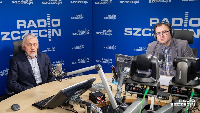 Były wiceprezes szczecińskiej stoczni o przyszłości tego przemysłu w Szczecinie: - Róbmy to co jest drogie i nowoczesne, a nie wielkie, puste statki, które inni produkują taniej - mówił w Rozmowie pod krawatem Marek Tałasiewicz.