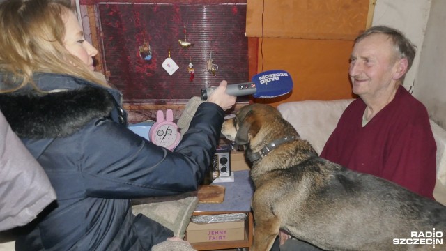 Przez całą minioną noc trwała akcja liczenia bezdomnych - pracownicy socjalni, policjanci, strażnicy miejscy oraz przedstawiciele schronisk odwiedzali skwery, pustostany i altanki.
