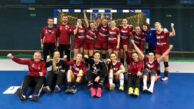 Piłkarki ręczne Pogoni nie zawiodły kibiców i wywalczyły komplet punktów na Górnym Śląsku w rozgrywkach o mistrzostwo Polski. Szczecinianki wygrały w sobotę w Chorzowie z Ruchem 33:25 prowadząc do przerwy 18:12.
