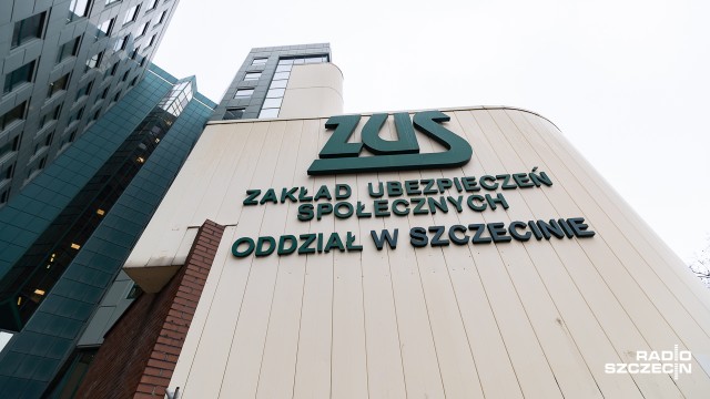 Ponad pół tysiąca wniosków wpłynęło już do Zakładów Ubezpieczeń Społecznych w Zachodniopomorskiem o środki z rządowego programu Mama 4 plus, który oficjalnie ruszył w piątek.