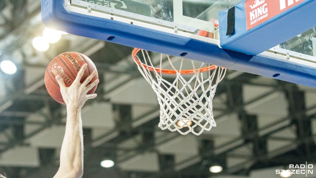 Koszykarze Spójni Stargard i Kinga Szczecin powracają w sobotę do rozgrywek Energa Basket Ligi po trzytygodniowej przerwie spowodowanej finałowym turniejem o Puchar Polski i meczami reprezentacji kraju w eliminacjach Mistrzostw Świata.