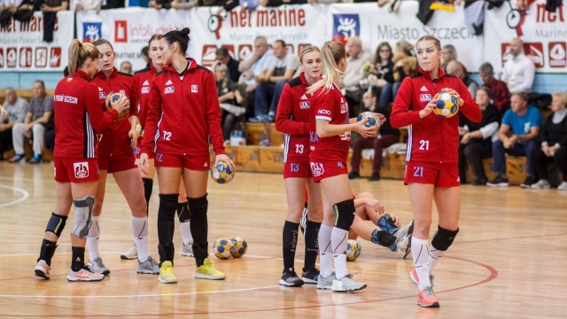 Energa AZS Koszalin lepsza od Pogoni Szczecin w derbach województwa zachodniopomorskiego w Superlidze piłki ręcznej kobiet.