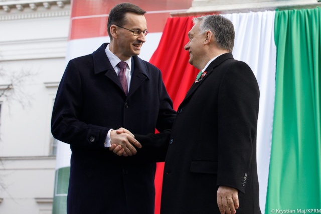 Premierzy Polski i Węgier wzięli udział w Budapeszcie w obchodach 171. rocznicy węgierskiej rewolucji. W swoich przemówieniach nawiązywali do historii i przyjaźni pomiędzy naszymi narodami.