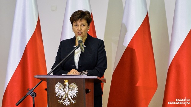 Jak dobrze wydać 24 miliardy złotych przeznaczone przez rząd na poprawę życia na wsi O tym rozmawiali w środę w Barzkowicach samorządowcy z regionu na zorganizowanej pod patronatem Andrzeja Dudy konferencji Perspektywy dla mieszkańców obszarów wiejskich.