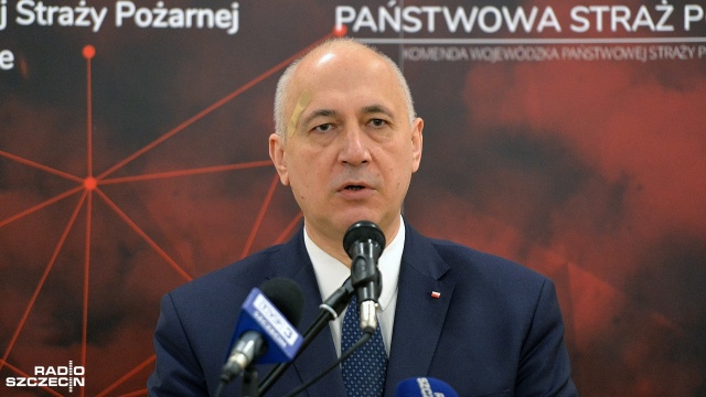 Prawie pół miliarda złotych trafi do Ochotniczych Straży Pożarnych w Polsce. W piątek poinformował o tym strażaków podczas spotkania w Łobzie, minister spraw wewnętrznych i administracji Joachim Brudziński.