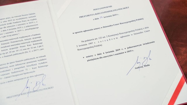 Prezydent podpisał ustawę Emerytura Plus