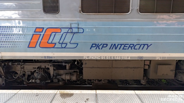 Ponad sześć godzin opóźnienia ma pociąg Intercity Ustronie relacji Przemyśl-Kołobrzeg. Skład miał przymusowy postój w środku nocy.