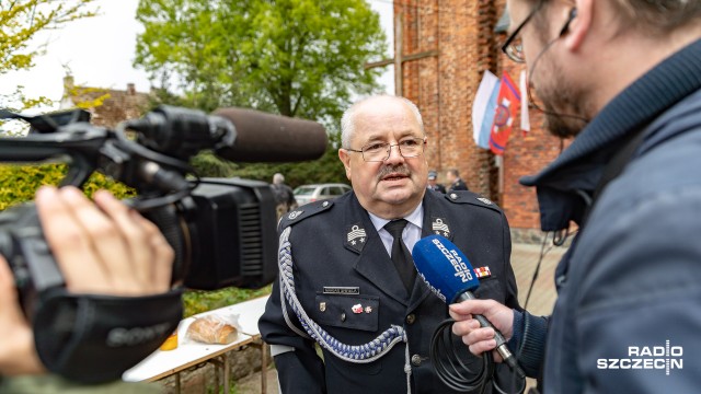 Aby było tyle szczęśliwych powrotów, ile wyjazdów na akcje - z okazji obchodzonego 4 maja Międzynarodowego Dnia Strażaka przedstawiciele ochotników i zawodowców z powiatu spotkali się na mszy w kościele pod wezwaniem Piotra i Pawła w Policach-Jasienicy.