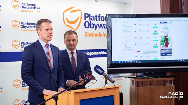 Zwołania zachodniopomorskiego zespołu parlamentarnego dotyczącego połączeń komunikacyjnych Szczecina z Warszawą, domagają się posłowie Platformy Obywatelskiej.