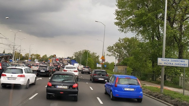 Zmieniona na czas trwania Pikniku nad Odrą organizacja ruchu spowodowała w Szczecinie potężne korki.