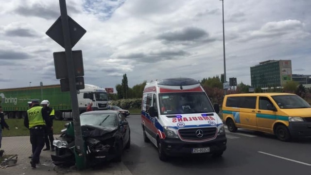 Na drogach Szczecina i regionu doszło do serii kolizji i wypadków.