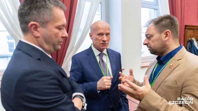 Nawet sto firm z Pomorza Wschodniego i Zachodniego może brać udział w budowie polskich, morskich elektrowni wiatrowych.