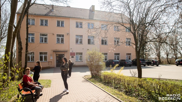 Najwyższa Izba Kontroli orzekła, że subwencja oświatowa, z której miała zostać sfinansowana reforma edukacji była niedoszacowana. Według Izby, zmiany w systemie oświaty zostały nierzetelnie przygotowane i wdrażane.