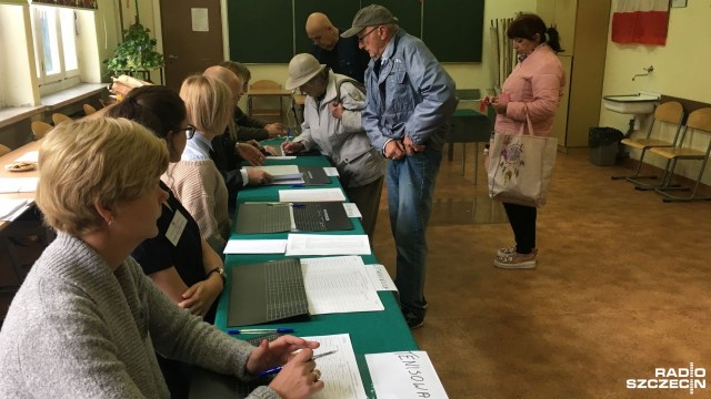 W niedzielę o godzinie 7 rozpoczęło się głosowanie do Parlamentu Europejskiego.