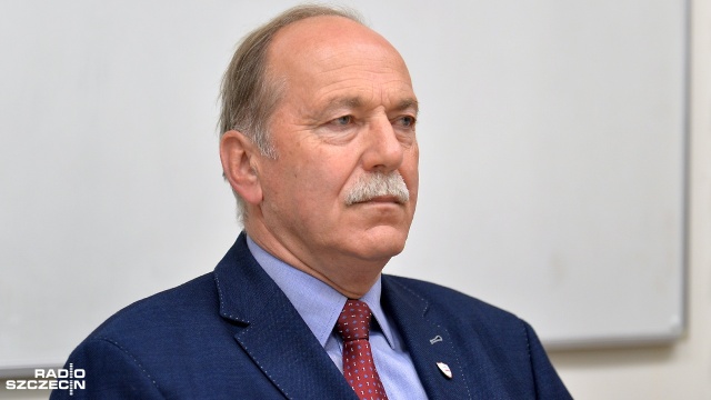 Związek Nauczycielstwa Polskiego nie chciał podpisać żadnego porozumienia z rządem - tak o proteście nauczycieli mówi Ryszard Proksa, przewodniczący oświatowej Solidarności.