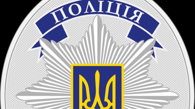 W jednym z kijowskich szpitali zmarło 5-letnie dziecko postrzelone kilka dni temu przez policjantów. Do tragicznego zdarzenia doszło w Perejasławiu Chmielnickim. Podejrzani o zabójstwo policjanci najprawdopodobniej byli pijani.